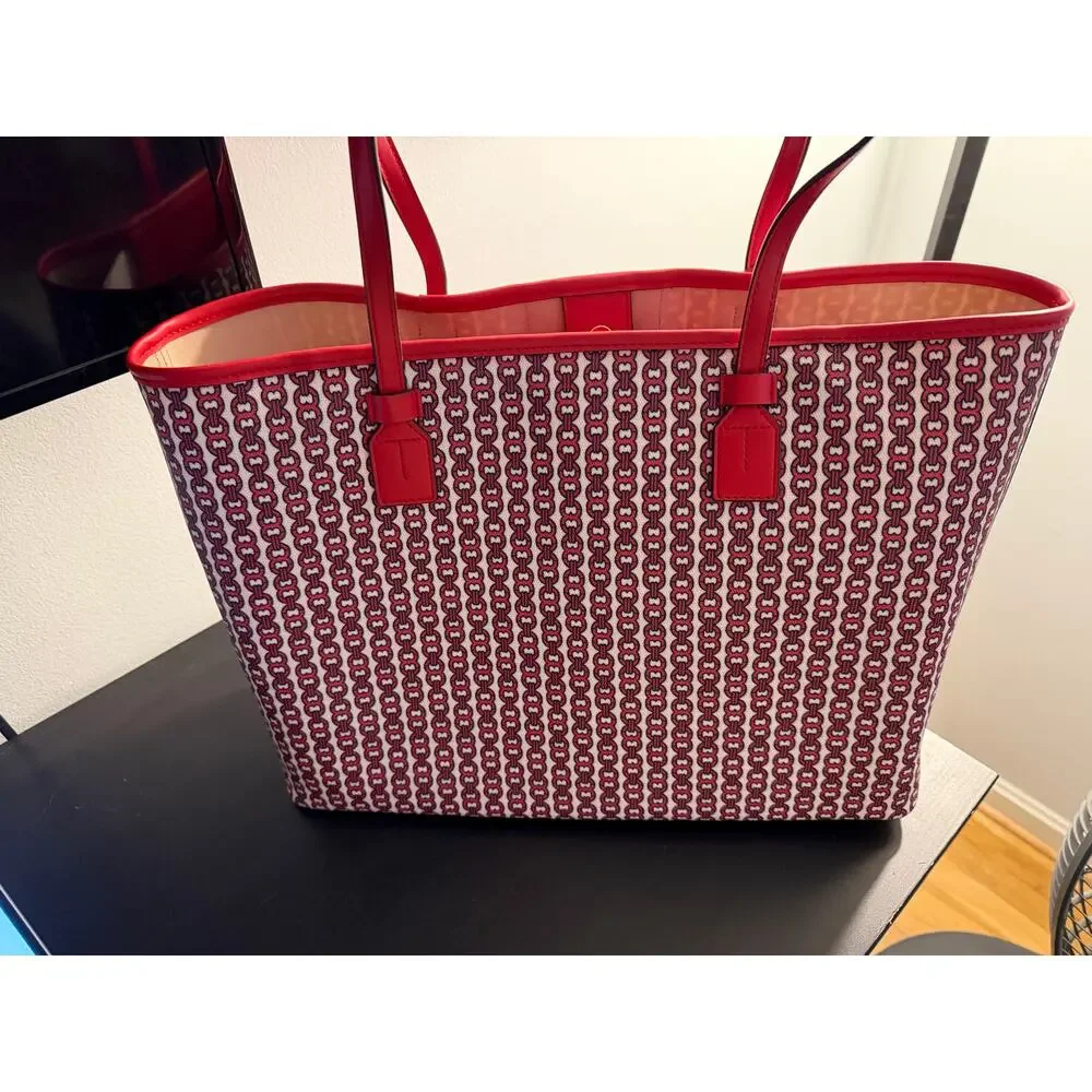 Tory Burch Gemini Link Canvas Tote in Liberty Red - Picture 4 of 9